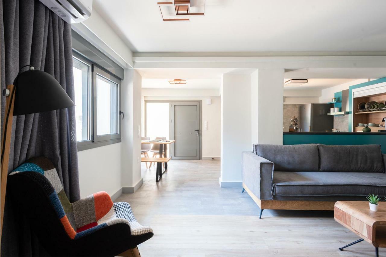 Groundfloor 2Br Apt With Smallyard Near The Heart Of กาลามาตา ภายนอก รูปภาพ